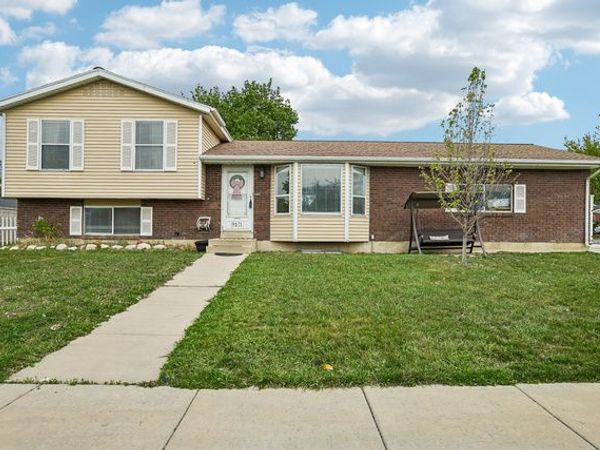 9571 S DAVID ST E, Sandy, UT 84070