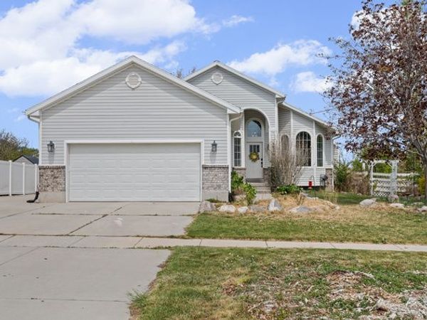 5820 W PREMIER LN, Herriman, UT 84096