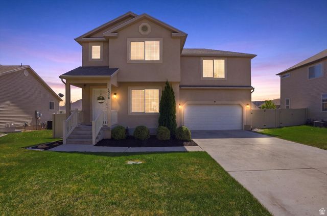 4576 E Evans Dr N, Eagle Mountain, UT 84005 Main Photo