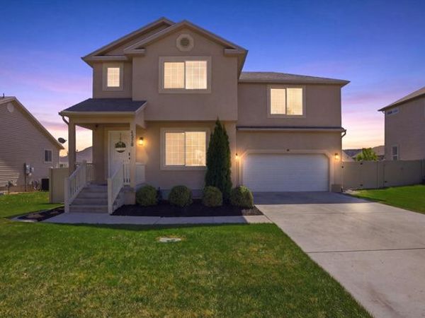 4576 E EVANS DR N, Eagle Mountain, UT 84005
