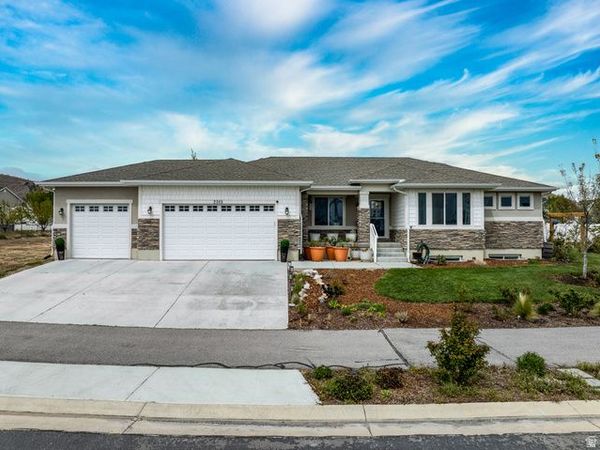 2315 E DUGWAY DR, Eagle Mountain, UT 84005