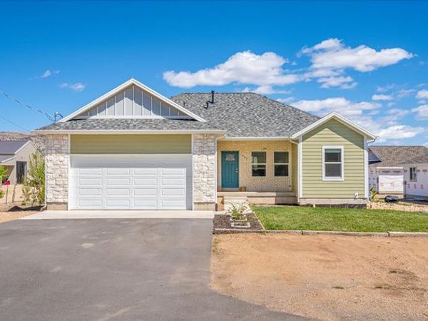 607 S 250 W, Fountain Green, UT 84632