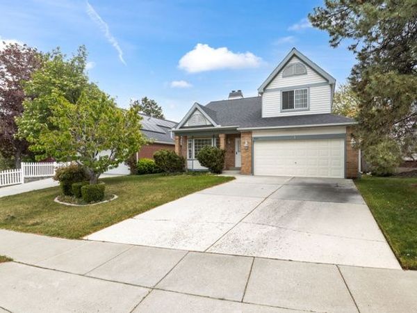 8649 S ALTA COVE DR E, Sandy, UT 84093