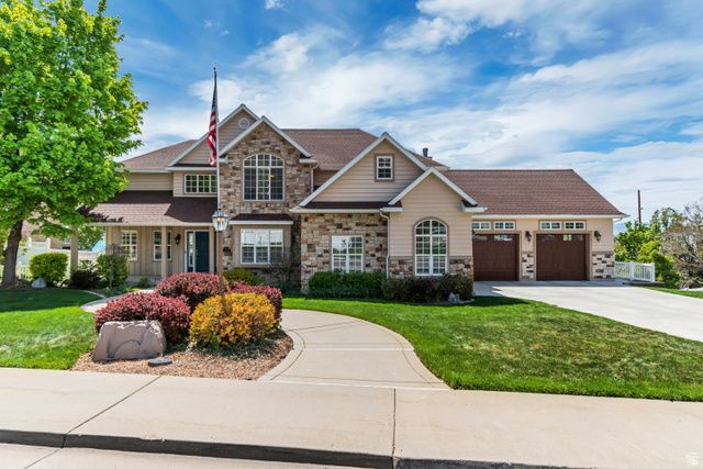 744 E Sunrise Dr N, Orem, UT 84097 Main Photo
