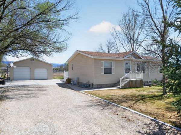 170 N 400 W, Centerfield, UT 84622
