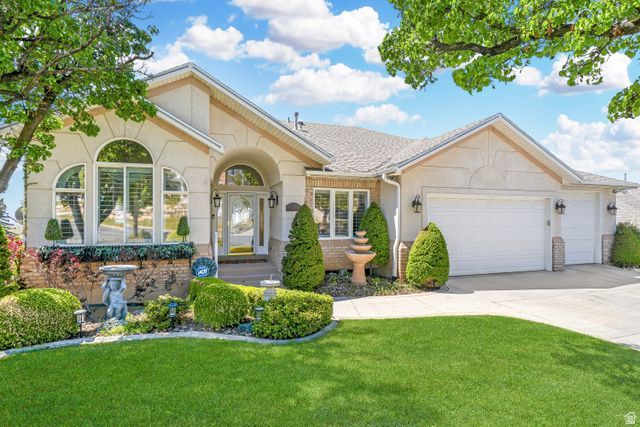 1016 S Terrace Dr, Bountiful, UT 84010 Main Photo