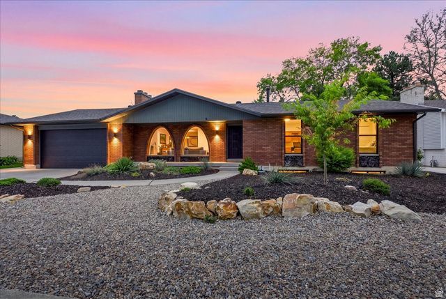 6236 S Steeple Chase Ln , Murray, UT 84121 Main Photo