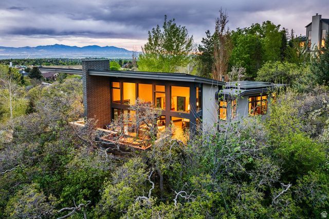 3455 E Danish Rd S, Cottonwood Heights, UT 84093 Main Photo