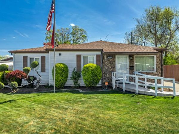 5725 S 4060 W, Kearns, UT 84118