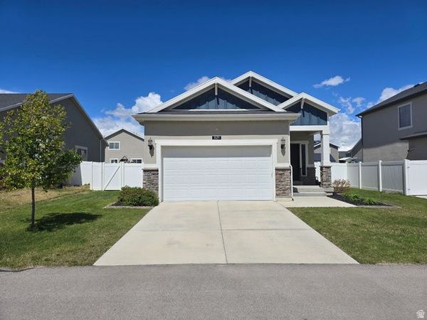 1529 E ERICKSON KNOLL LN , Eagle Mountain, UT 84005