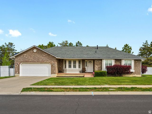 1848 W 1520 N, Clinton, UT 84015 Main Photo