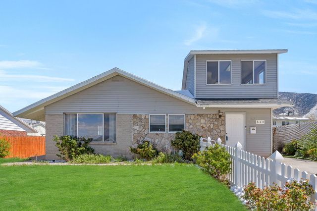 348 N Lakeview Ave. E, Tooele, UT 84074 Main Photo