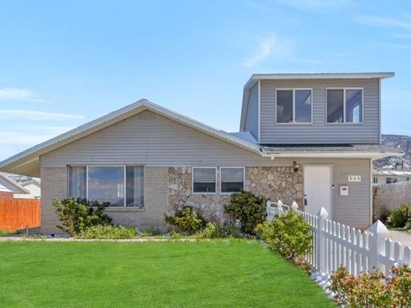 348 N LAKEVIEW AVE. E, Tooele, UT 84074