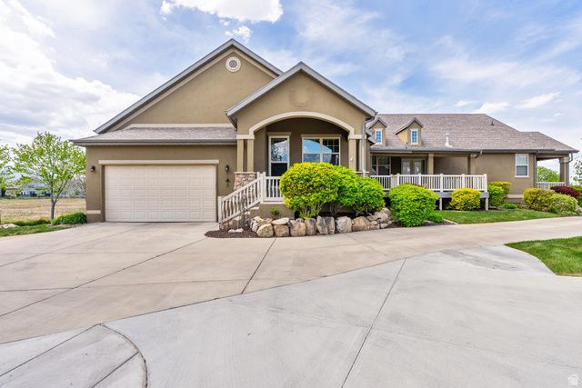 1747 W Little Willow Cv, Mapleton, UT 84664 Main Photo