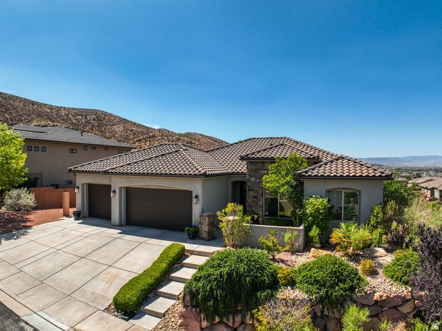 1288 E Silver Shadows Dr, Washington, UT 84780 Main Photo