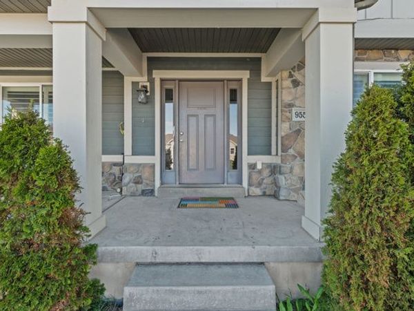 9552 N HORIZON DR W, Unit 113, Eagle Mountain, UT 84005