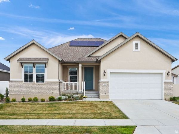 3808 W HOODED CRANE LN , Clinton, UT 84015