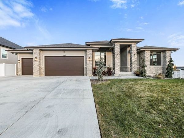 8043 S AMBROSIA LN W, West Jordan, UT 84081