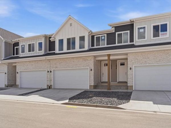 1688 W 2730 S, Unit 236, Syracuse, UT 84075