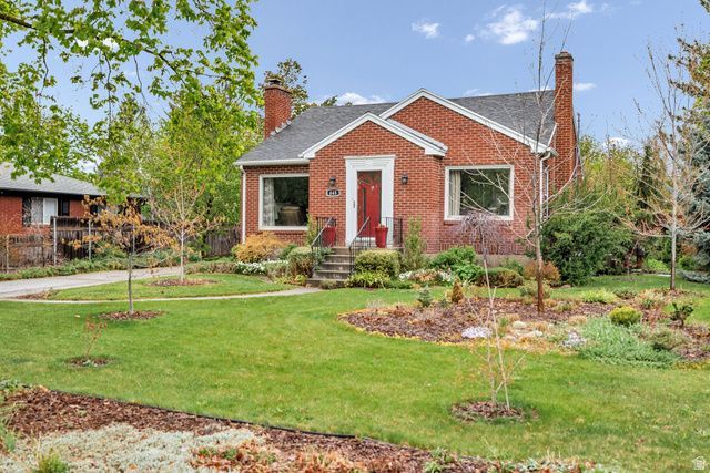 445 E 500 S, River Heights, UT 84321 Main Photo