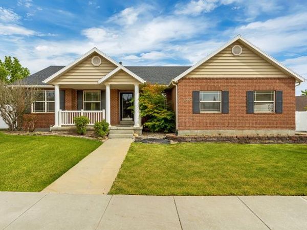 5464 W MAYFLOWER ST S, West Jordan, UT 84081