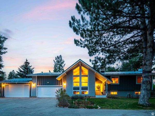 3260 N RIVER DR E, Eden, UT 84310