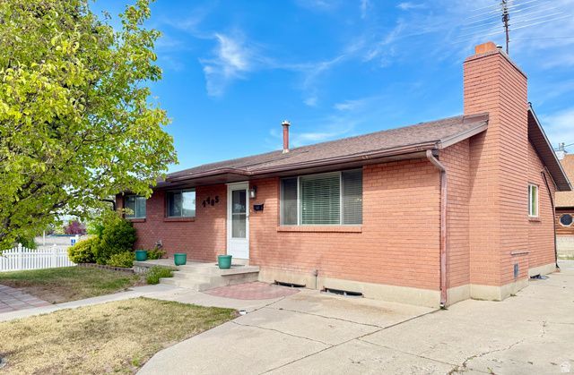 4405 S Fairlane Cir W, West Valley City, UT 84120 Main Photo