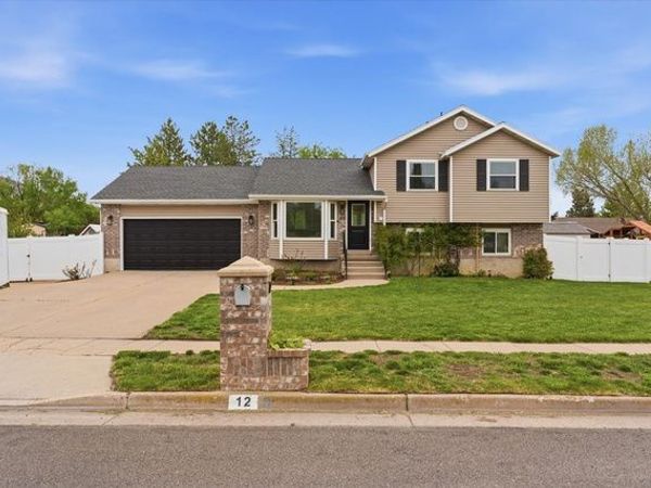 12 E 1340 S, Farmington, UT 84025