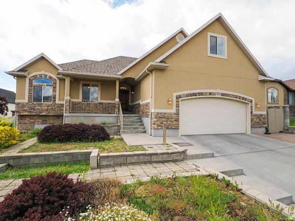 5689 W LUGANO DR S, West Jordan, UT 84081