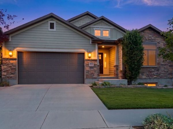 4122 W WALNUT CANYON LN, South Jordan, UT 84009