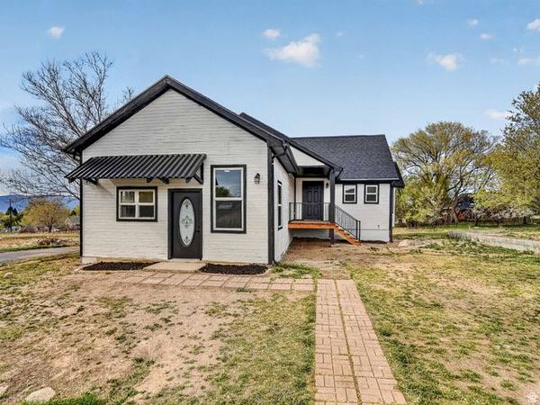 375 E 200 N, Spring City, UT 84662