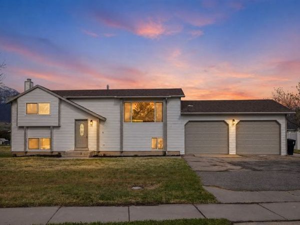 3276 N 2700 W, Farr West, UT 84404
