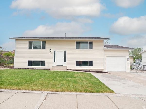 3784 S PAINE RD W, Magna, UT 84044