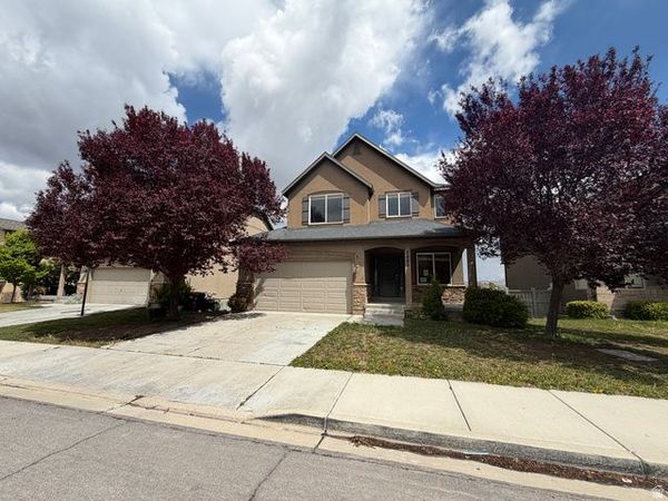 2885 E LOOKOUT DR , Eagle Mountain, UT 84005