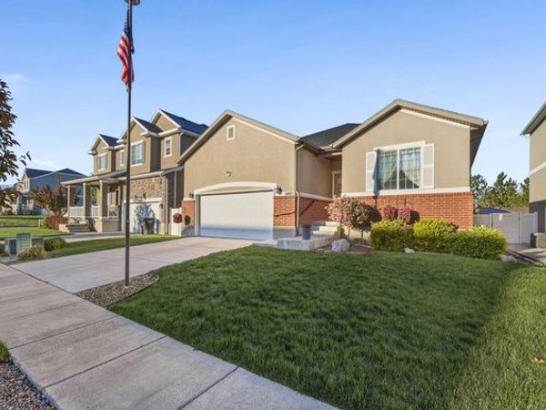 6485 N STAR DISCOVERY WAY W, Stansbury Park, UT 84074