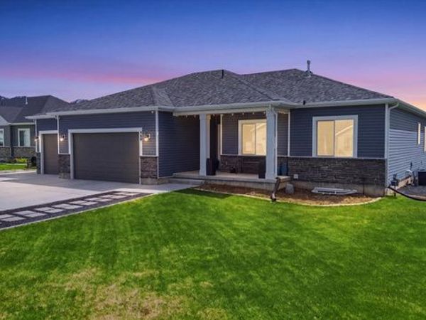 460 E 535 S, Hyrum, UT 84319