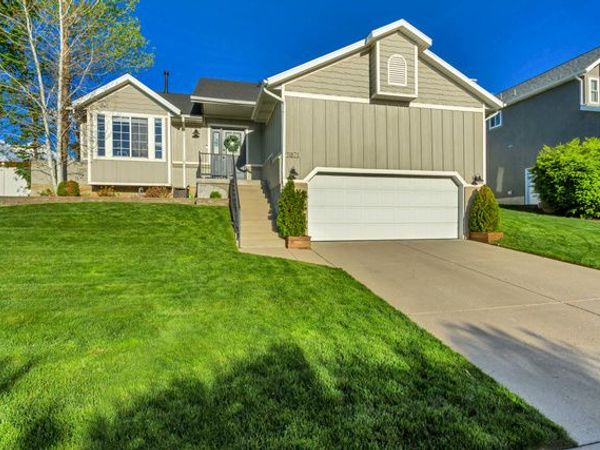 11871 S BLUE HERON DR E, Draper, UT 84020