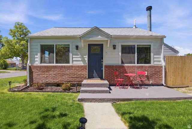 1270 S Stewart St W, Salt Lake City, UT 84104 Main Photo