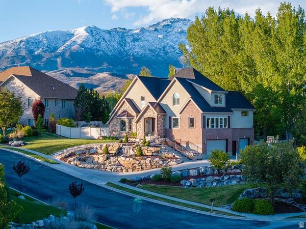 6208 W SKYLINE DR N, Highland, UT 84003