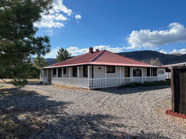772 W 1400 S, Elsinore, UT 84724 Main Photo