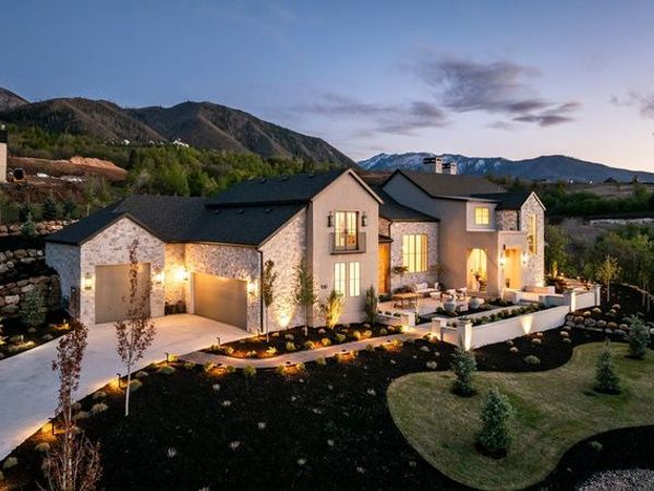 950 S ASPEN CIR , Woodland Hills, UT 84653