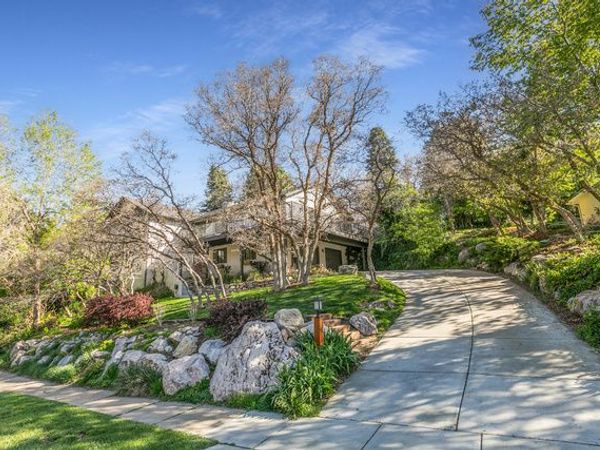 1690 SHOSHONE DR, Ogden, UT 84403
