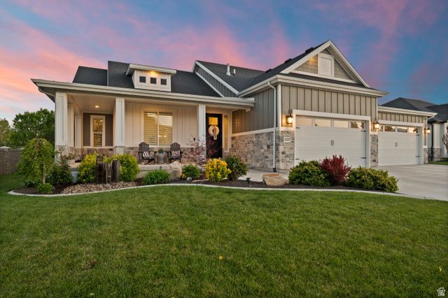2027 W Nicholas Farm Ln, South Jordan, UT 84095 Main Photo