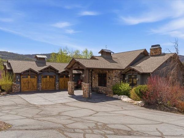 1291 S INNSBRUCK DR E, Huntsville, UT 84317