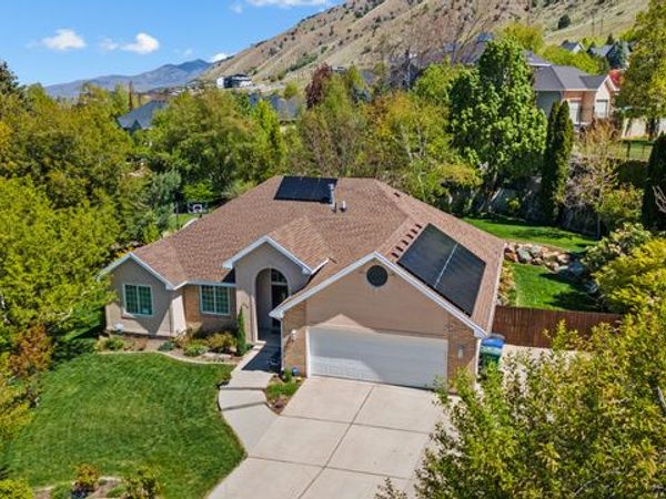 745 FOXRIDGE DR , Providence, UT 84332