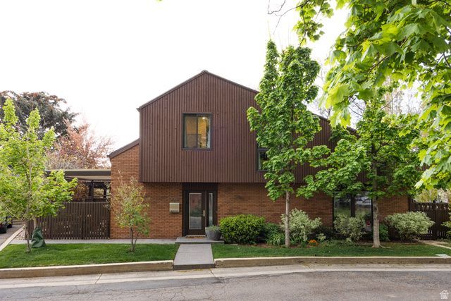 2052 E Michigan Ave S, Salt Lake City, UT 84108 Main Photo