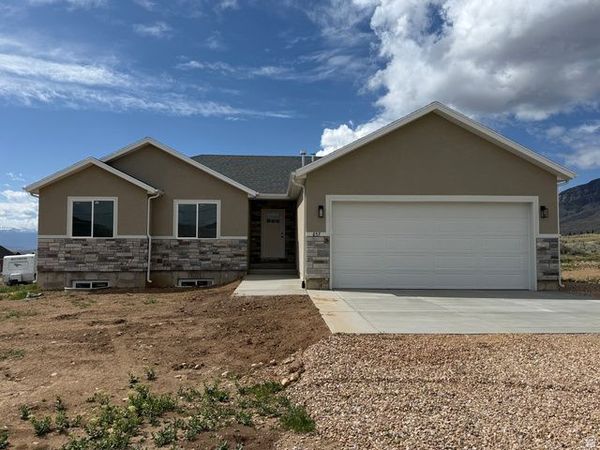 857 W 300 N, Fountain Green, UT 84632
