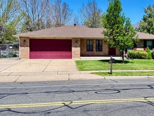 2440 DEER RUN DR, South Weber, UT 84405