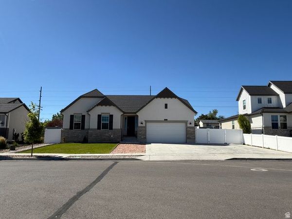 8151 W JOE DR , Magna, UT 84044