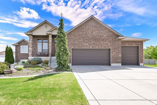 3724 S 3050 W, West Haven, UT 84401 Main Photo